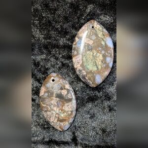 2 Pc Que Sera Horse Eye Pendant Beads